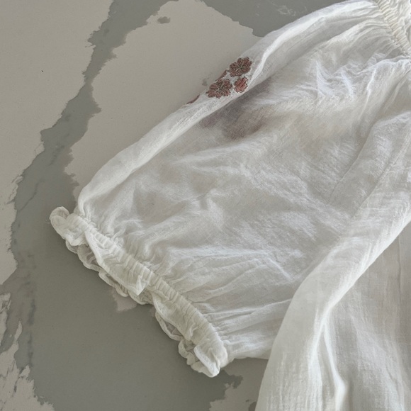 Lucky Brand Bohemian Off-Shoulder White Blouse with Pink Embroidery - Picture 6 of 10